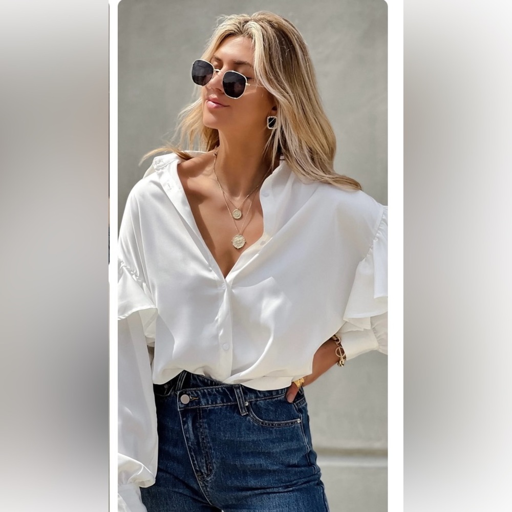 Byegreis satin blouse